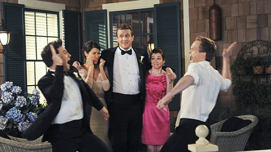 How I Met Your Mother cast high fiving