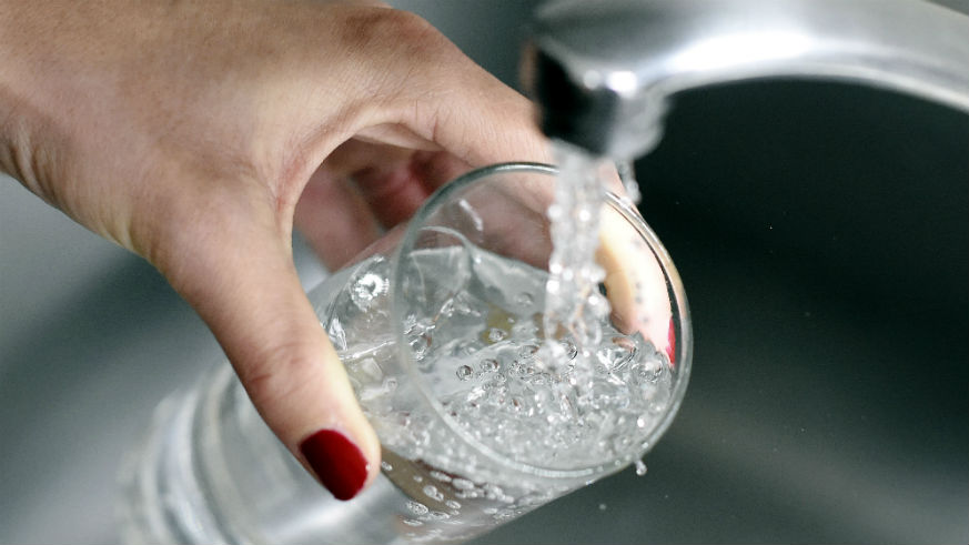 how much water should you drink a day tap