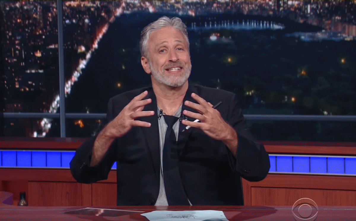VIDEO: Jon Stewart sings ‘Hamilton’ in anti-Trump rant on ‘The Late Show’