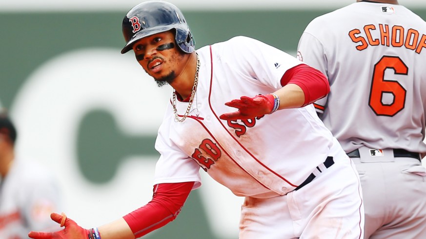 Look, out, Red Sox, Mookie Betts, MLB