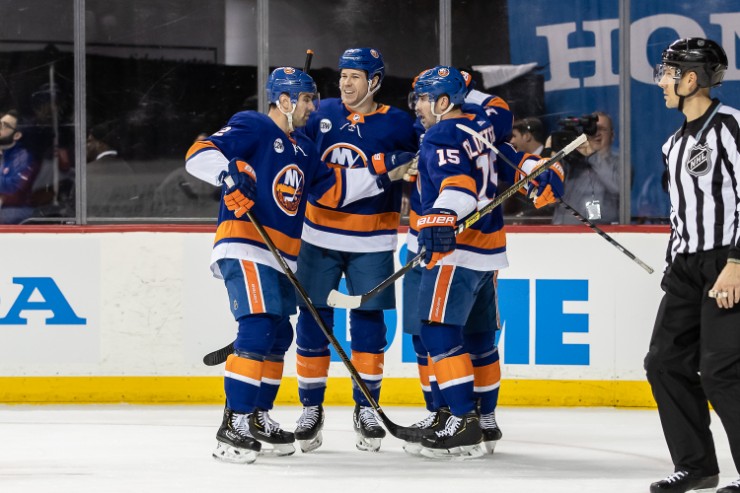 The Islanders host John Tavares and the Maple Leafs on Thursday night. (Photo: Getty Images)