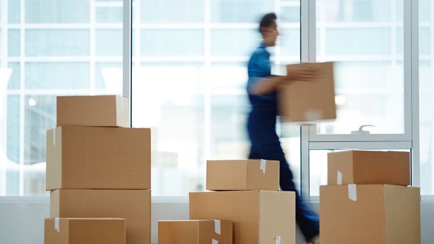 4 Easy ways to relieve stress while moving