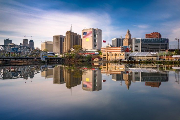 Newark makes a bid to be home to Amazon's second North American headquarters.