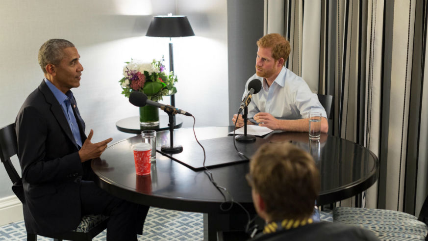 Obama talks social media with Prince Harry