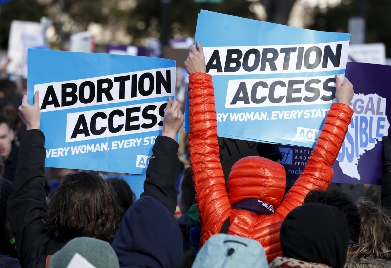 Delaware legislature moves to guarantee abortion access in Trump era