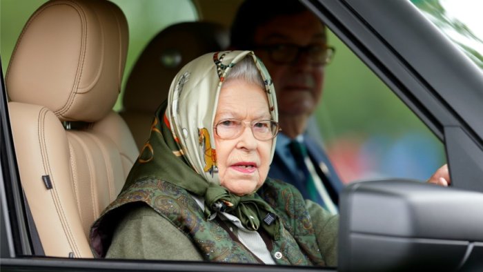 Queen Elizabeth II News