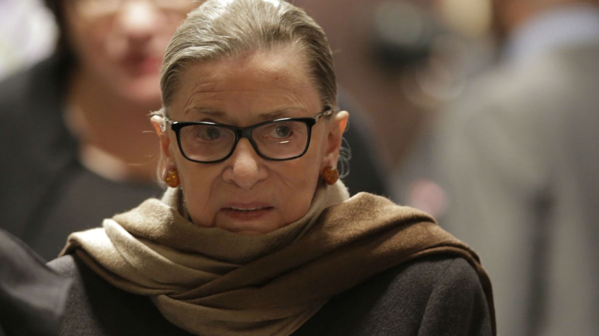 U.S. Justice Ginsburg recovering after nodules removed from lung