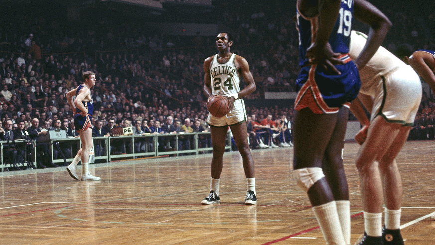 Celtics Hall of Famer Sam Jones attempts a free throw during a 1965 game. (Photo: Getty Images)