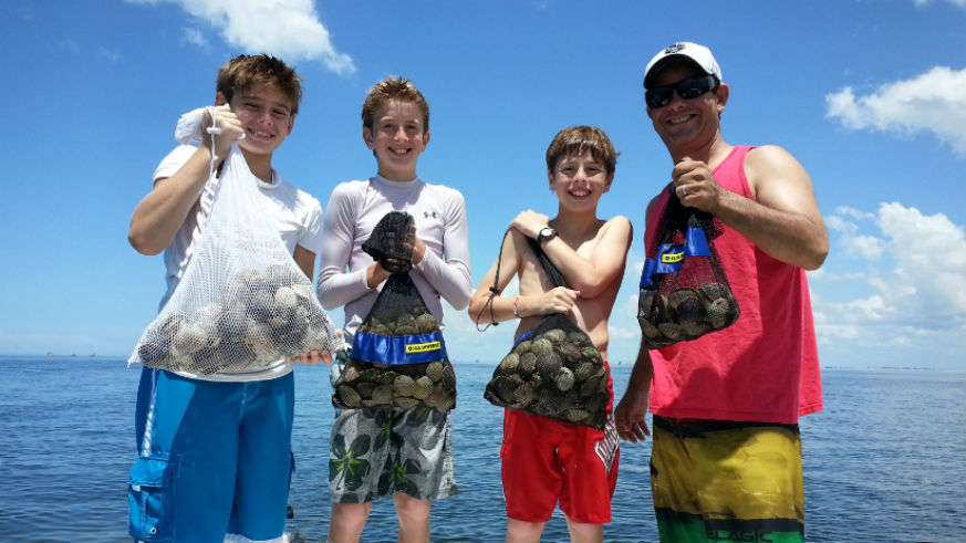 Hunt for scallops along the Gulf of Mexico