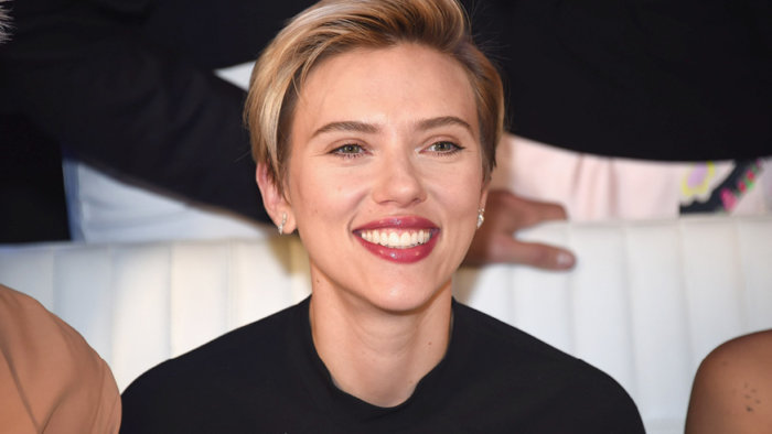 Scarlett Johansson Colin Jost Dating Rumors
