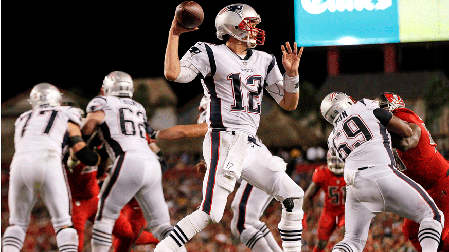 Patriots Tom Brady poised under pressure in 2017