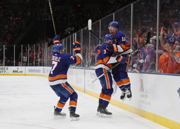 Josh Bailey scored the game-winner in overtime for the Islanders in Game 1 against the Penguins. (Photo: Getty Images)