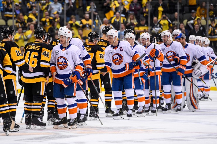 The Islanders pulled off a sweep of the Penguins behind a 3-1 win on Tuesday night. (Photo: Getty Images)