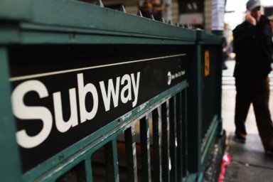 subway, subway stops, subway nyc, apartment near subway, nyc apartments