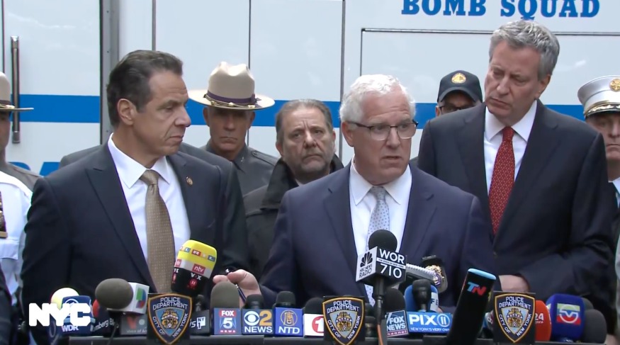While city, state and law enforcement officials were holding a media briefing about the suspicious package sent to CNN’s Columbus Circle office Wednesday morning, Gov. Andrew Cuomo’s Manhattan office received what appears to be a similar device.