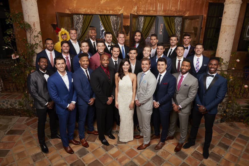 What time does season 14 of The Bachelorette start?