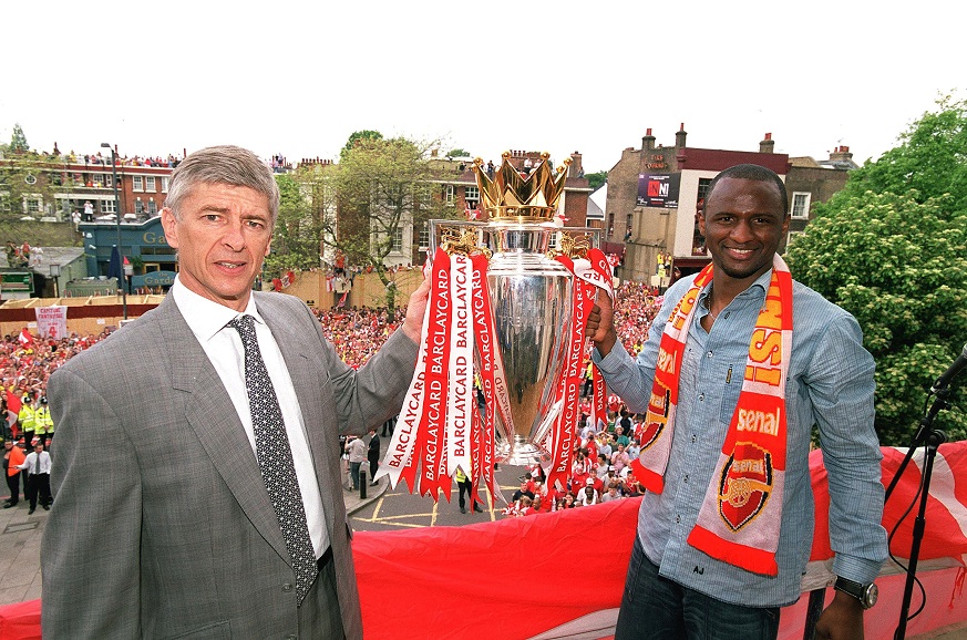 Arsene Wenger (left) and Patrick Vieira (right). (Photo: Getty Images)