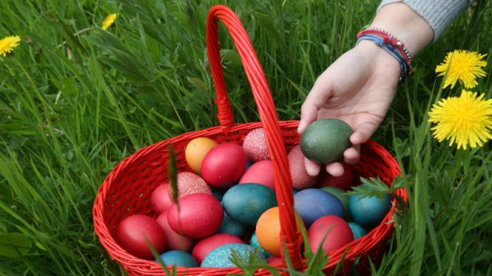 what's open good friday easter eggs