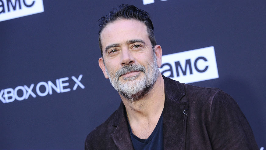 who is jeffrey dean morgan married to