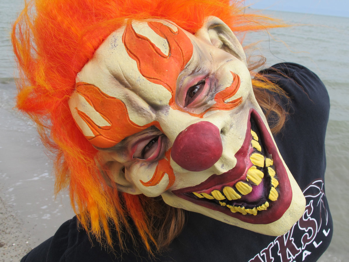 Clown sighting at Merrimack College a hoax: Officials