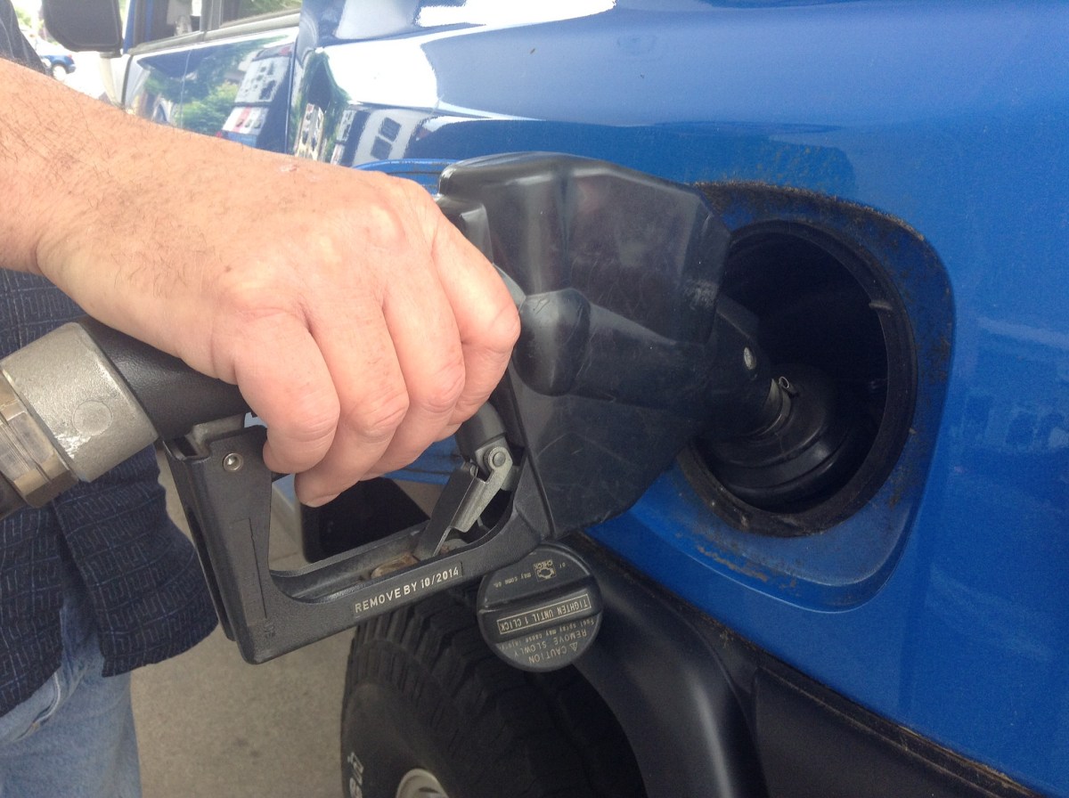 23 cent New Jersey gas tax hike takes effect