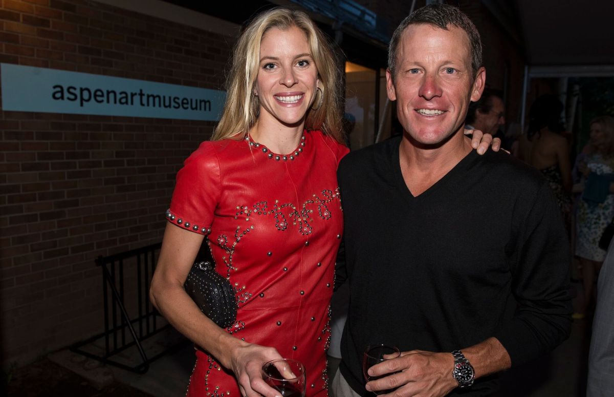 Lance Armstrong: Terrible driver, worse boyfriend