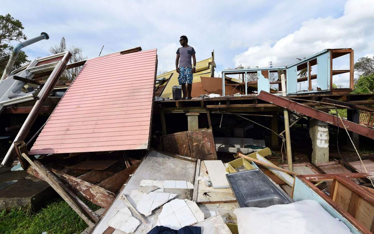 Killer cyclone destroys 90% of buildings in Vanuatu