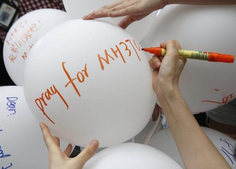 Search area for lost Malaysia Airlines plane to double if wreck not found