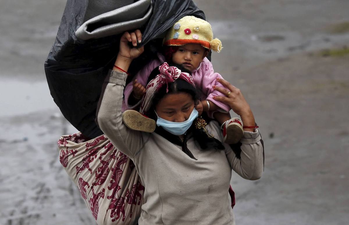 Nepal rescue efforts hit by heavy rains as death toll approaches 5,500