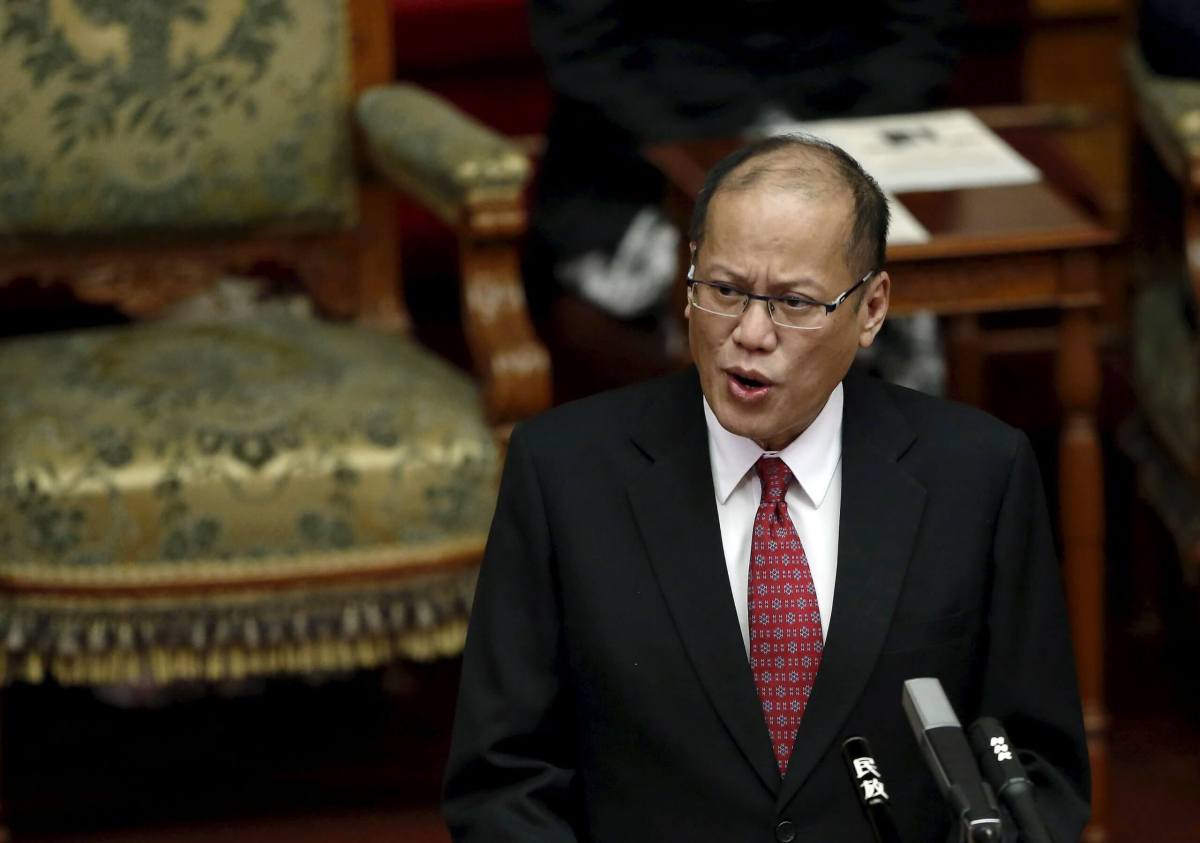 Chinese behaving like Nazis in South China Sea, says Philippines president