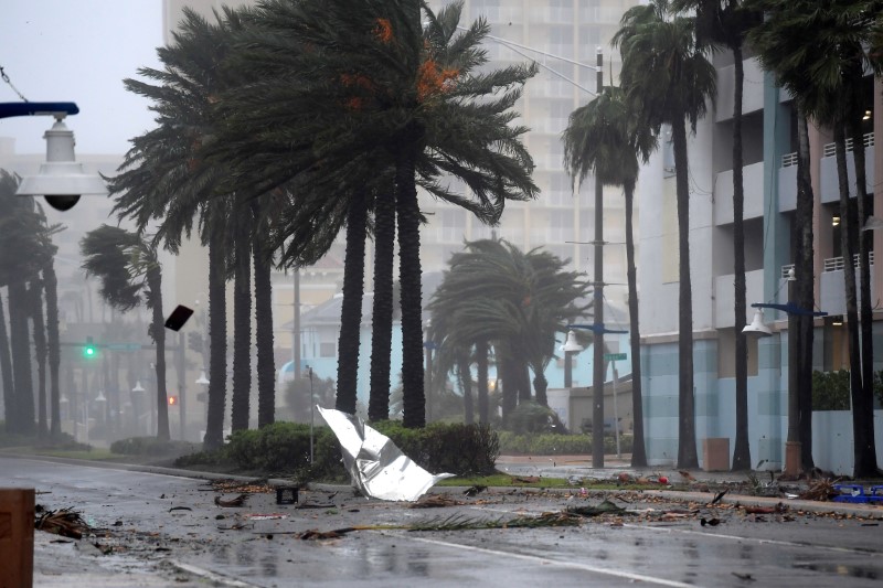 Hurricane Matthew causes 4 deaths in Florida