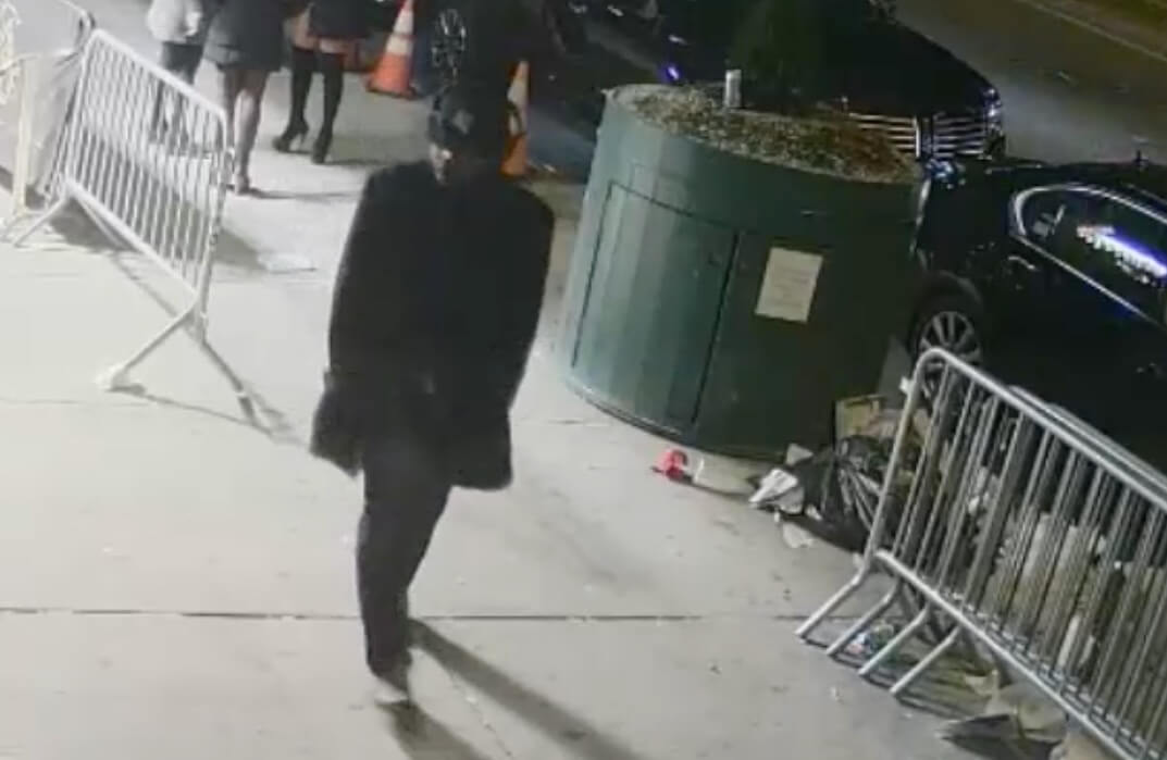 Cops seek man suspected of assaulting five Manhattan women