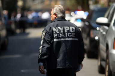 All NYPD officers to receive mobile devices