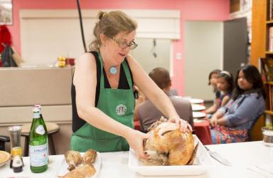 Catering veteran answers all of your Thanksgiving turkey questions