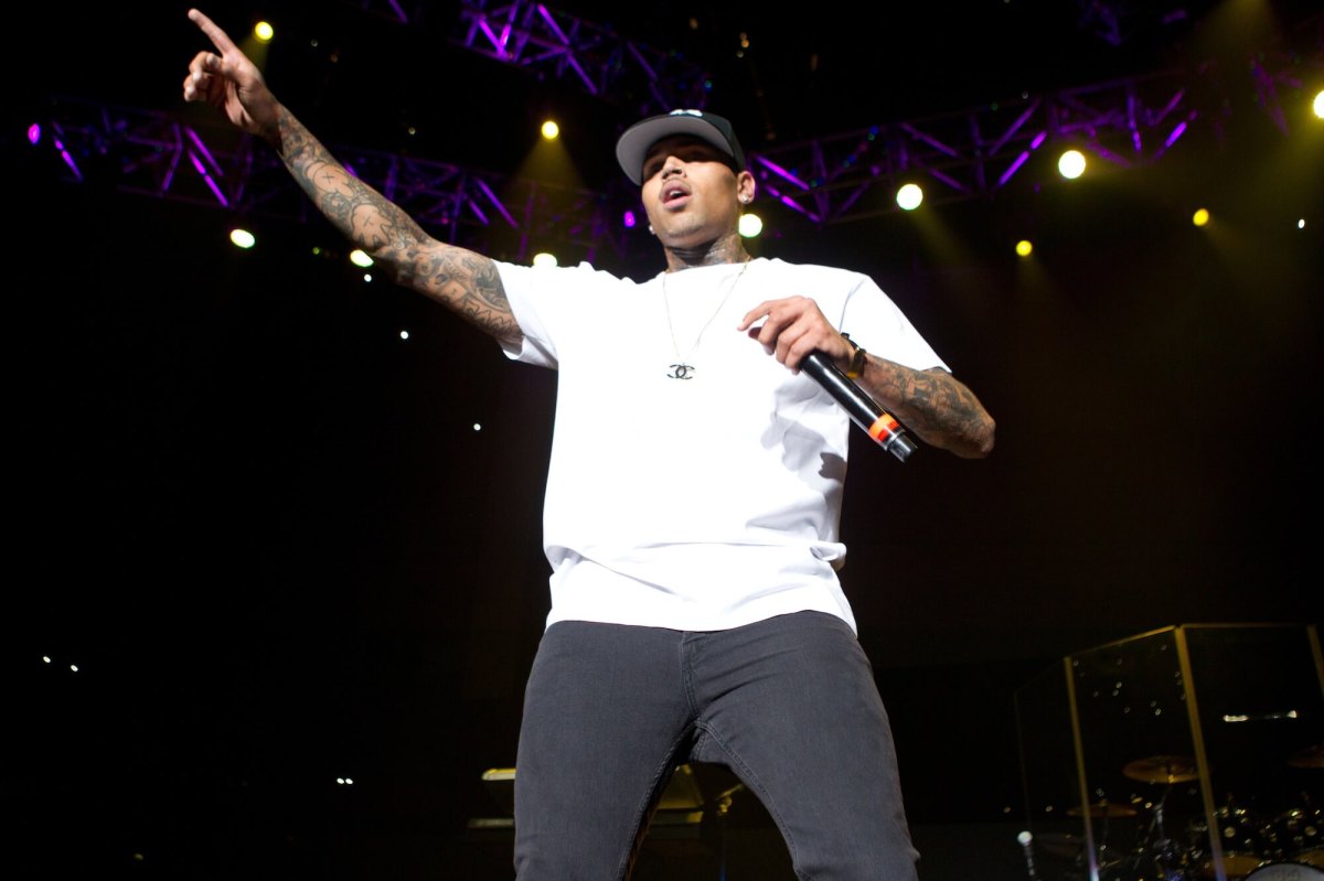 Chris Brown concert ends in gunfire