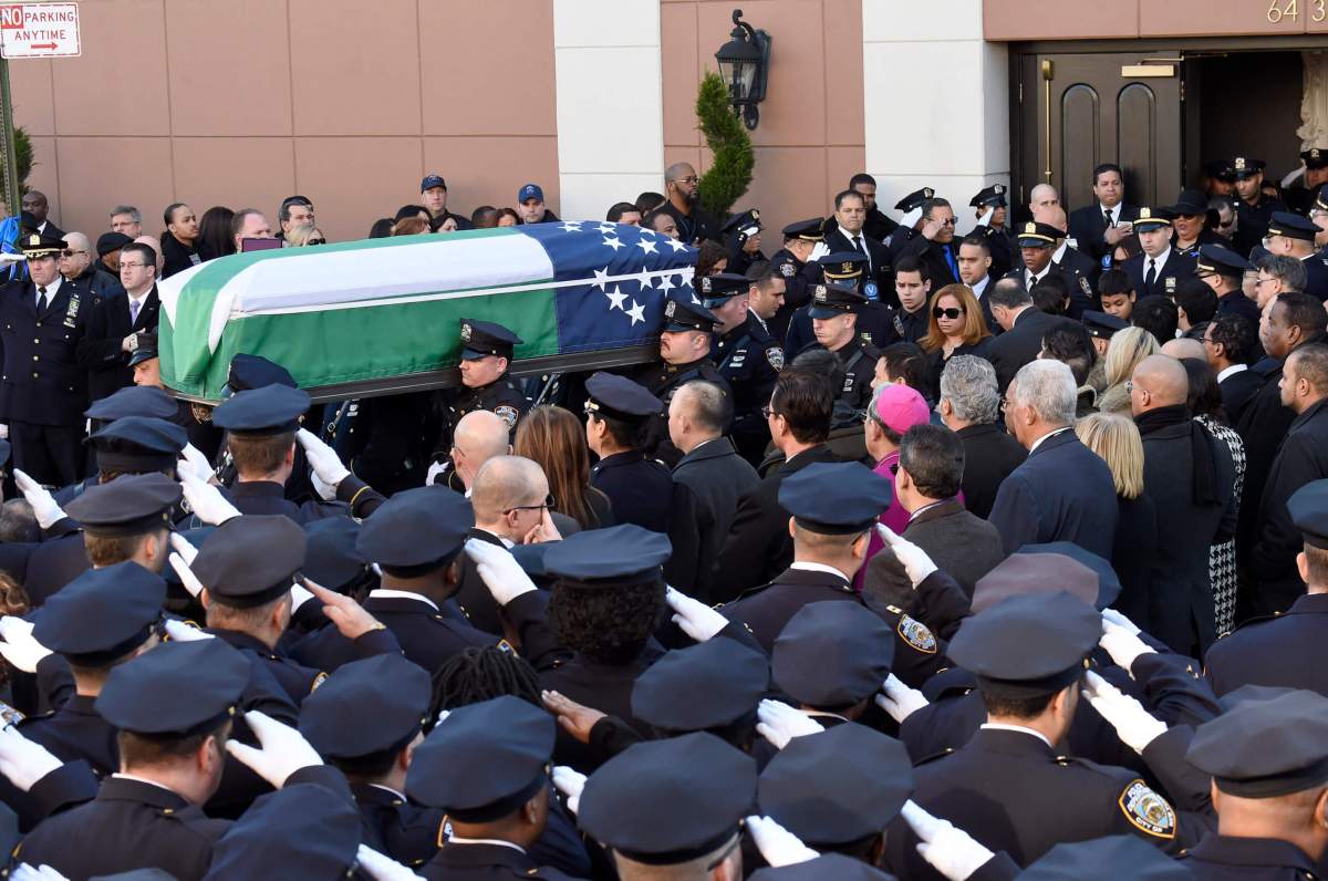 Thousands remember slain NYPD officer Rafael Ramos