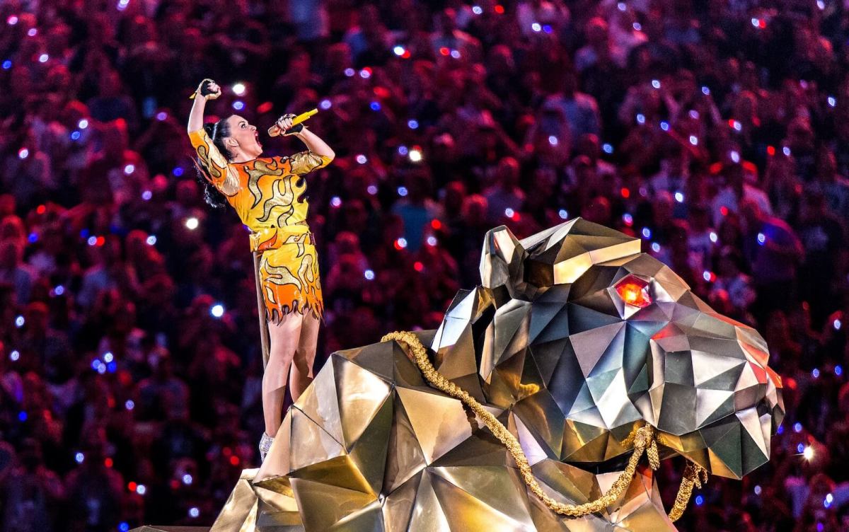 Katy Perry halftime show decoded by Illuminati conspiracy nuts