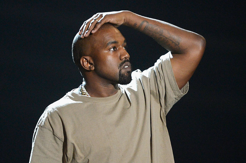 Kanye West cuts short his set at NYC music festival