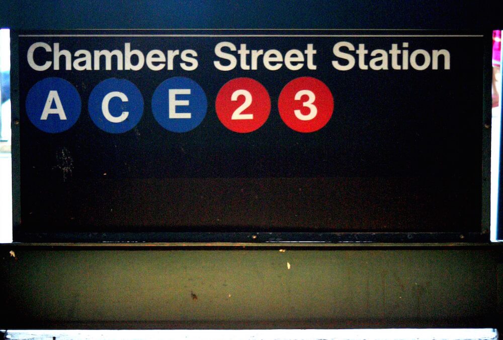 Straphanger slashed by man asking for money at Manhattan subway station: