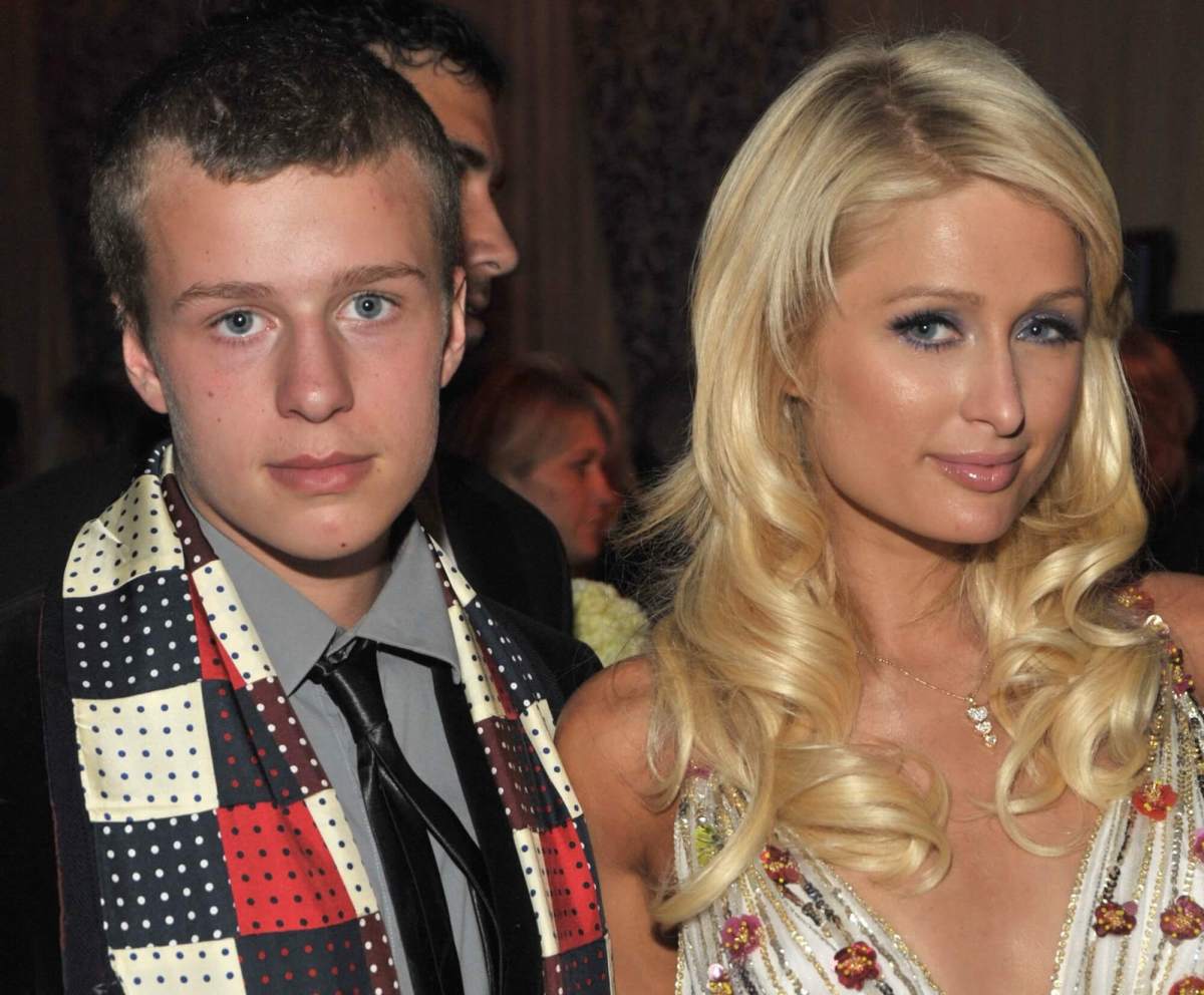 Paris Hilton’s brother doesn’t like flying with ‘peasants’