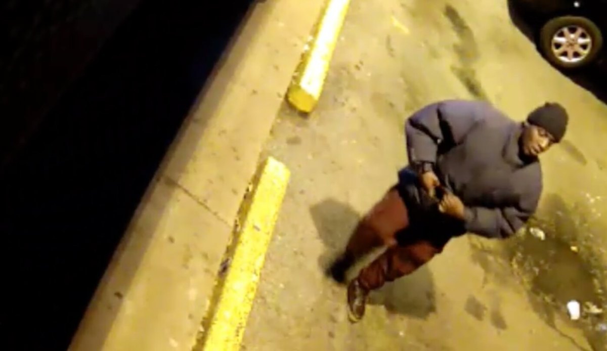 VIDEO: Cops seek suspect in Brooklyn nightclub shooting