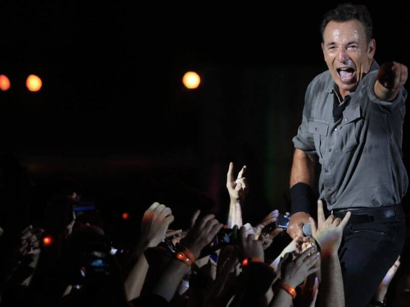Bruce Springsteen cancels North Carolina concert over bathroom law
