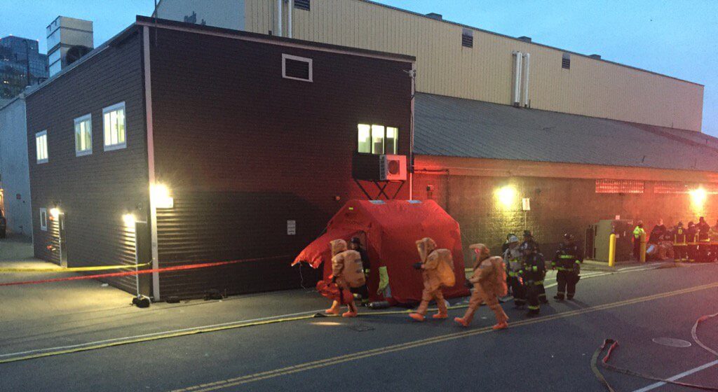 1 dead after firefighters respond to ammonia leak at Boston seafood warehouse