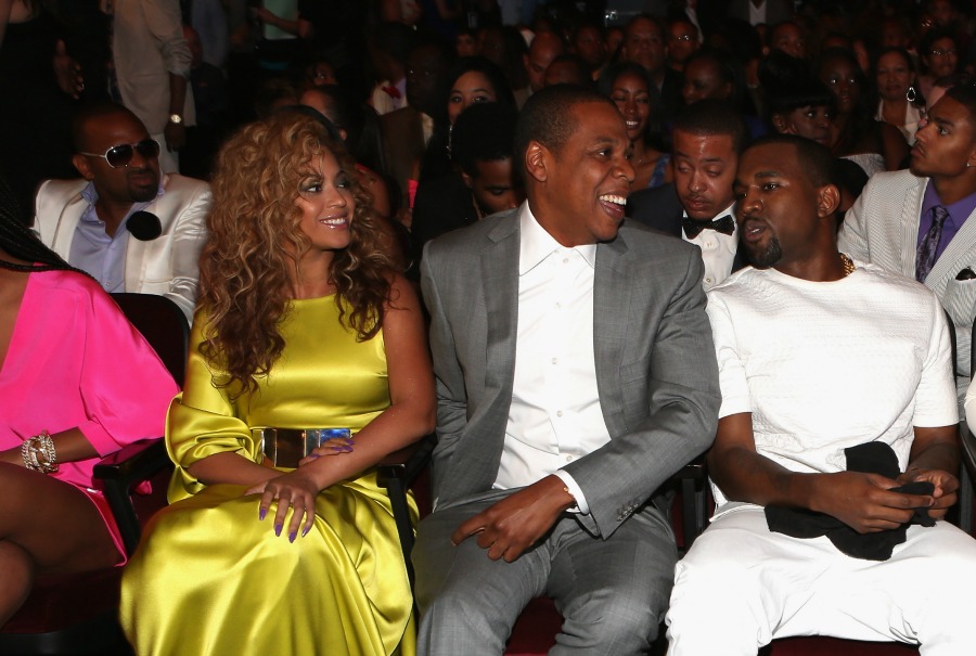Kanye West slams Beyoncé & Jay-Z during concert