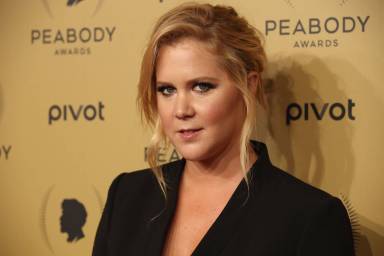 No more fan photos with Amy Schumer