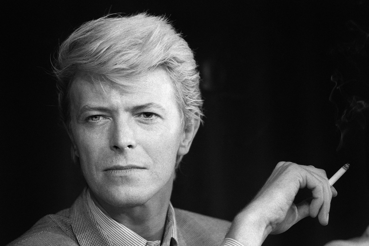 Legendary rock artist David Bowie dies at age 69