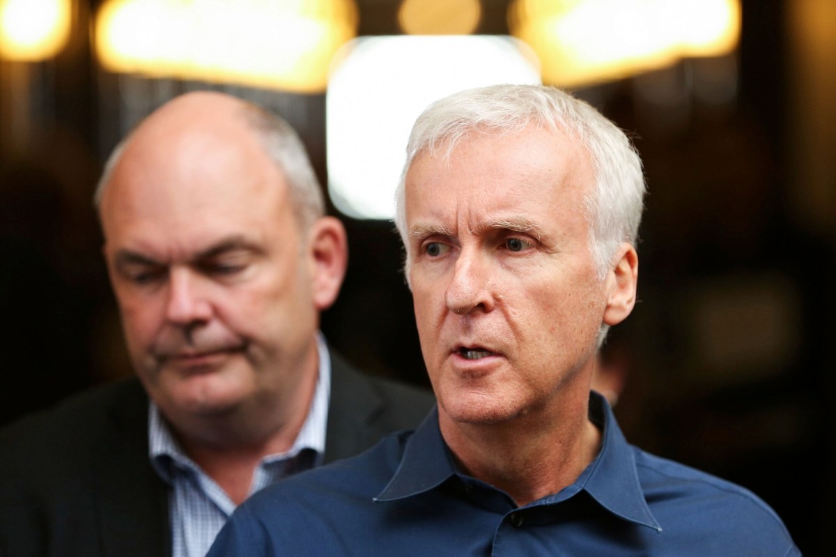 James Cameron still thinks you care about those Avatar sequels