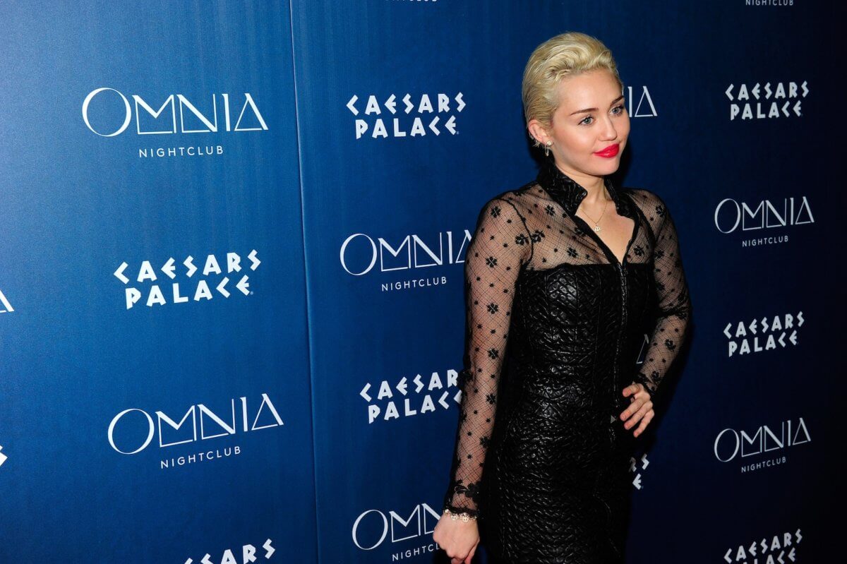 Miley Cyrus is so totally open, has a ‘fluid’ sexuality