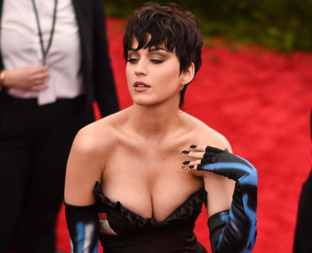 Stop asking Katy Perry about her ex-husband, OK?