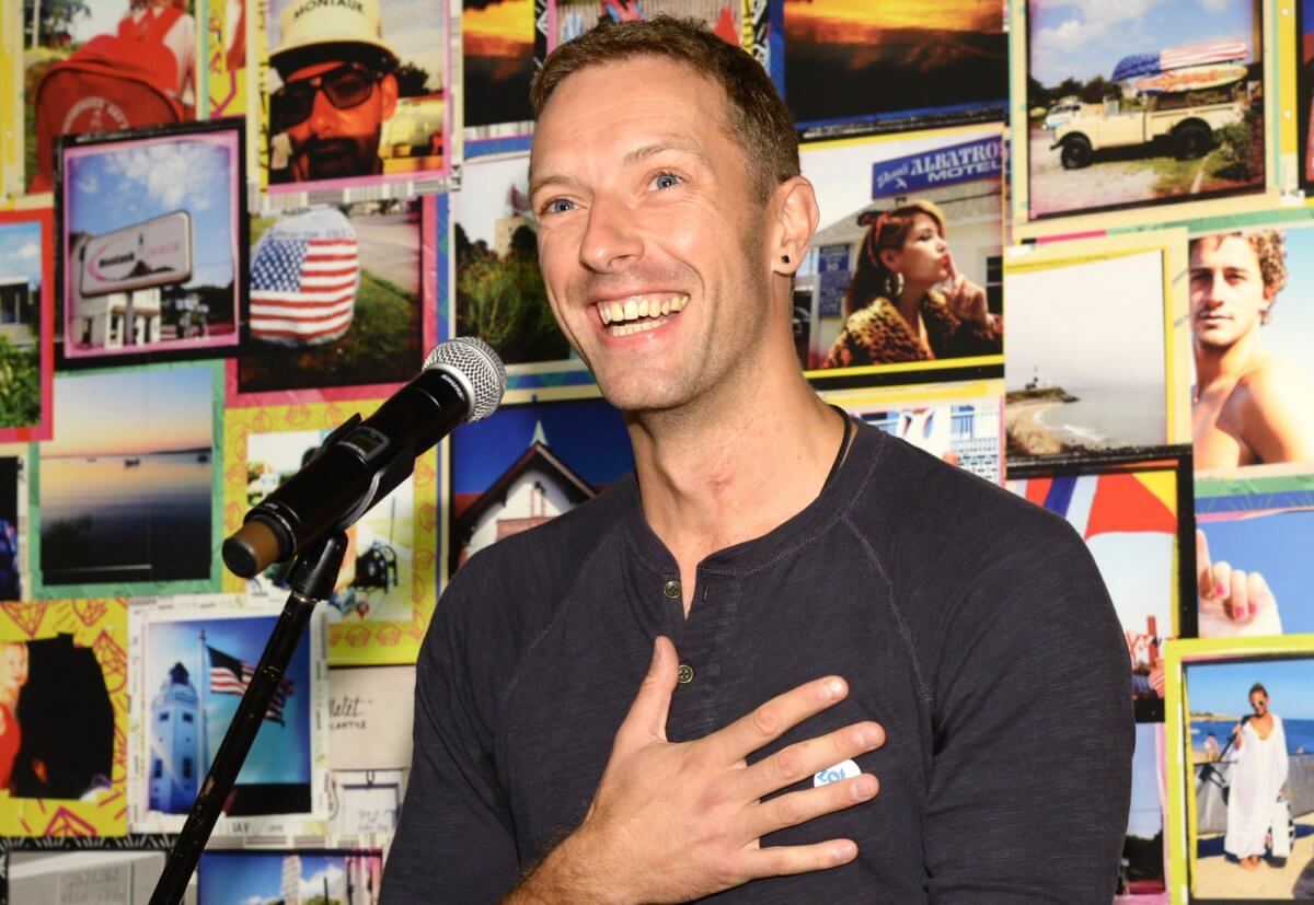 You’ll never guess which blonde woman Chris Martin is dating now